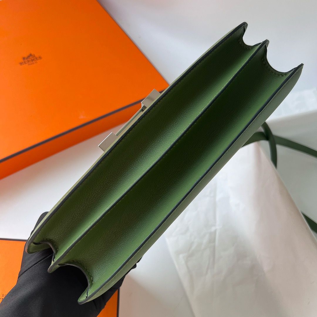 Hermes Constance Elan Handmade Bag In Canopee Evercolor Calfskin - Image 4