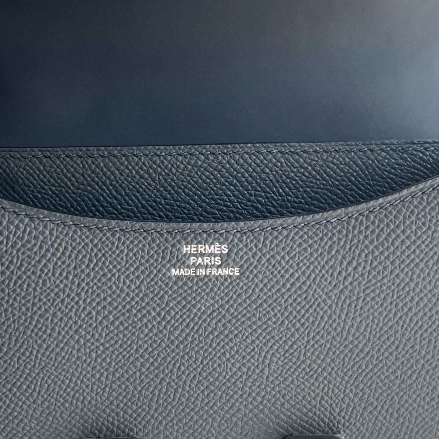 Hermes Constance 1-18 Mirror Bag in Gris Misty Epsom Calfskin - Image 9