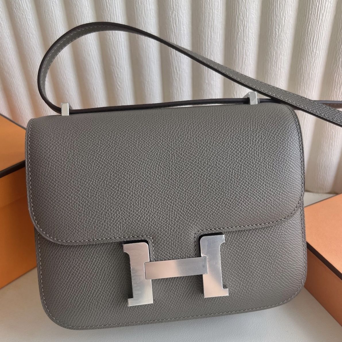 Hermes Constance 18 Verso Handmade Bag in Etain Epsom Calfskin