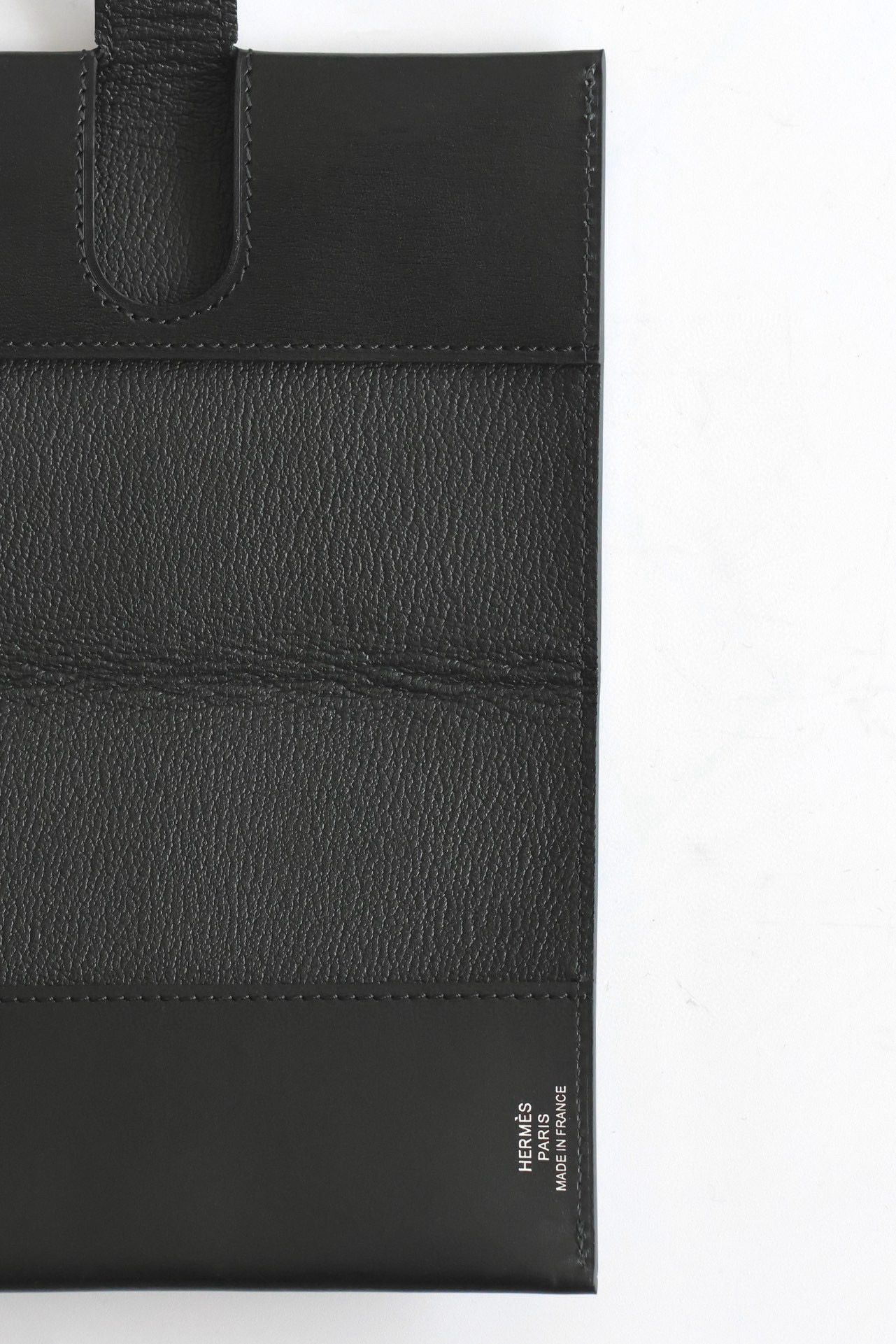 Hermes R.M.S Passport Holder in Black Box Calfskin - Image 5