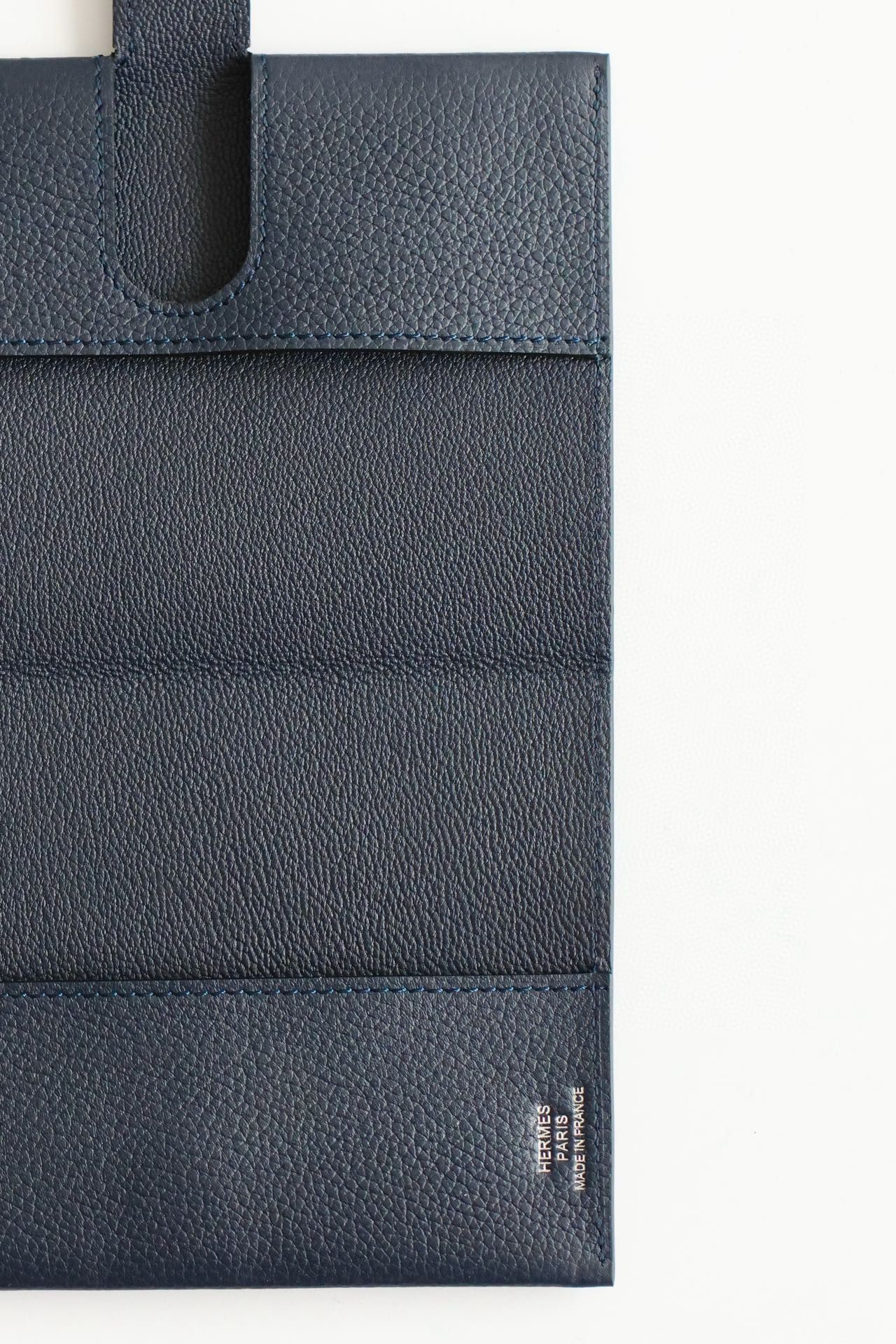 Hermes R.M.S Passport Holder in Blue Nuit Evercolor Calfskin - Image 7