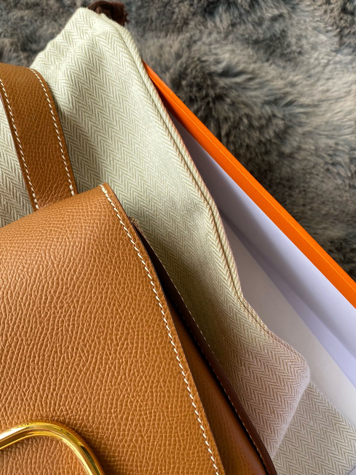 Hermes Della Cavalleria II Mini Bag in Gold Epsom Calfskin - Image 3