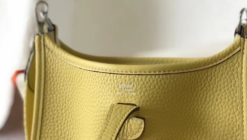 Hermes Evelyne III TPM Mini Bag In Jaune Poussin Clemence Leather - Image 7