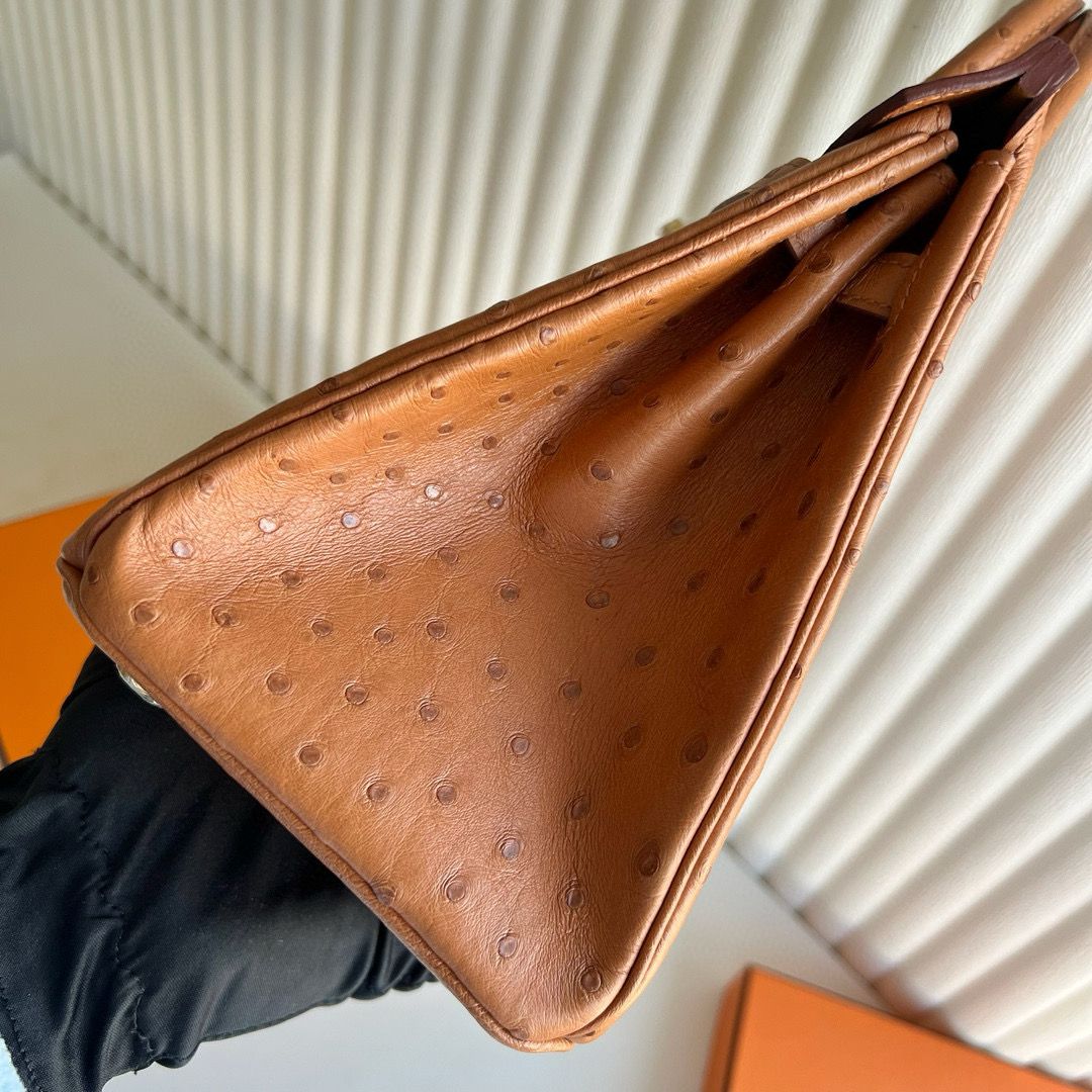 Hermes Birkin 25 Retourne Handmade Bag in Gold Ostrich Leather - Image 6