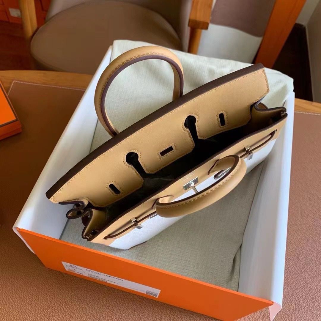 Hermes Birkin 25 Handmade Bag In Toile & Biscuit Swift Leather - Image 10