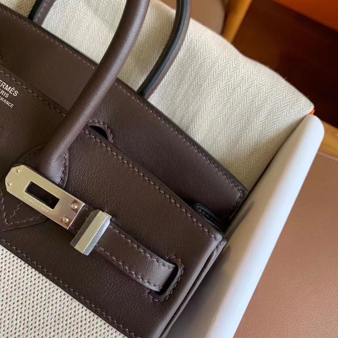 Hermes Birkin 25 Handmade Bag In Toile & Chocolat Swift Leather - Image 6