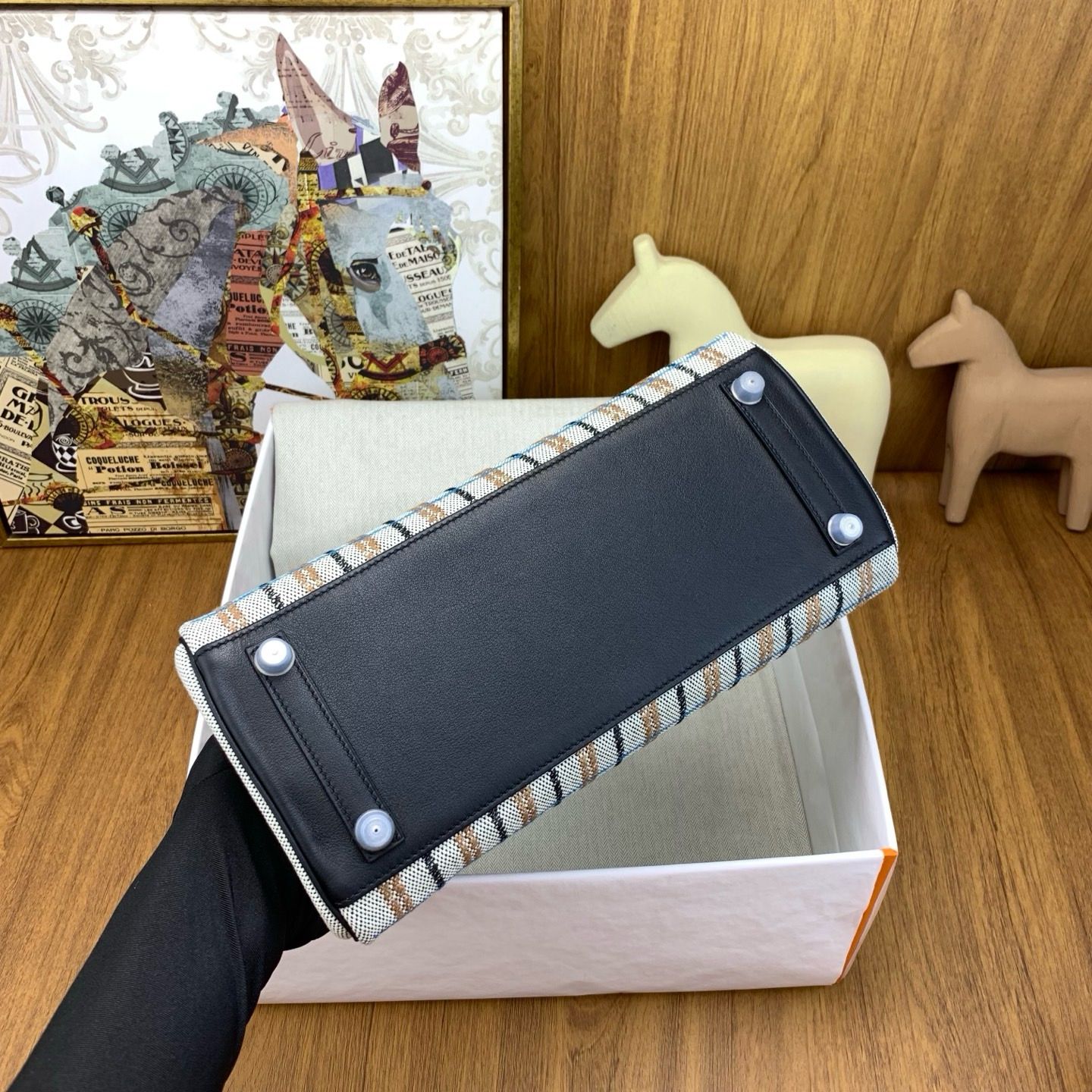 Hermes Shoulder Birkin Light 29 Bag in Toile and Black Swift Calfskin - Image 7