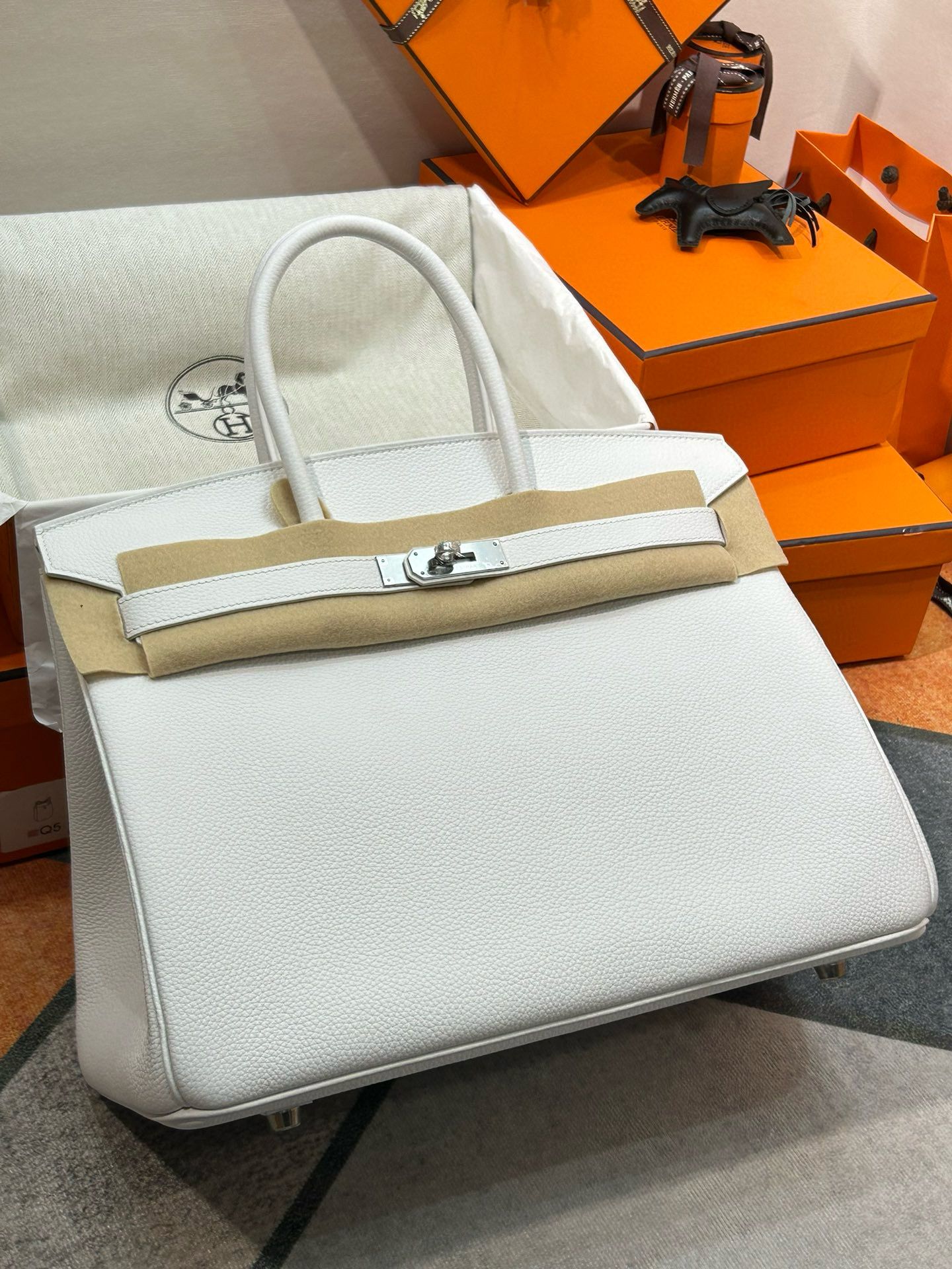 Hermes Birkin 35 Retourne Handmade Bag In White Clemence Leather - Image 3