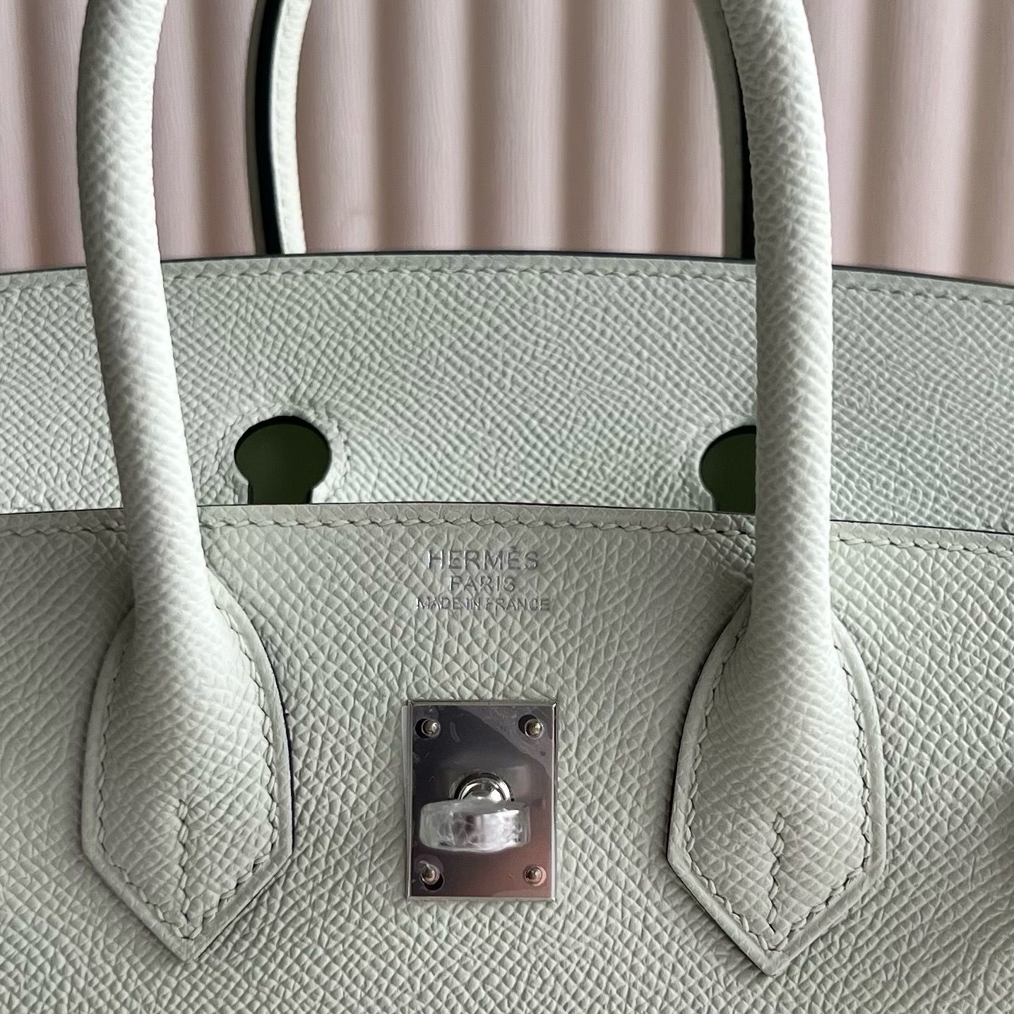 Hermes Birkin 25 Sellier Handmade Bag in Vert Fizz Epsom Calfskin - Image 4