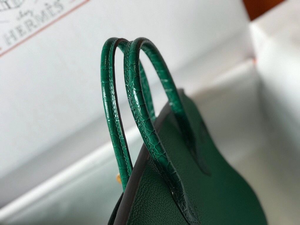 Hermes Touch Birkin 25cm Limited Edition Green Bag - Image 6