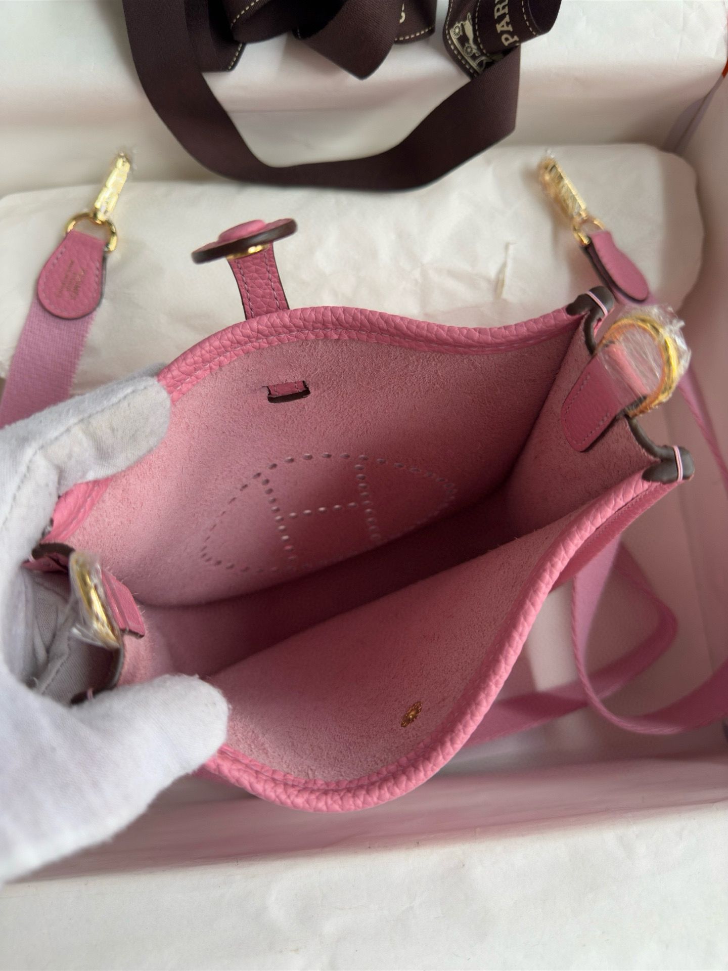 Hermes Evelyne Mini Handmade Bag in Rose Sakura Clemence Leather - Image 10