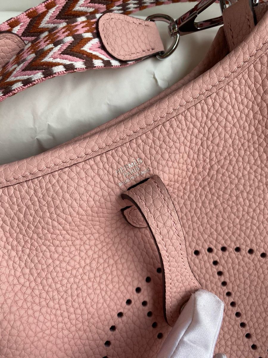 Hermes Evelyne Mini Handmade Bag in Pink Clemence Leather - Image 5