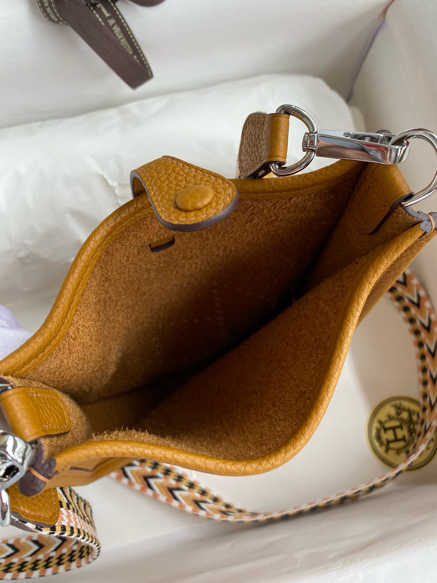 Hermes Evelyne Mini Handmade Bag in Sesame Clemence Leather - Image 10