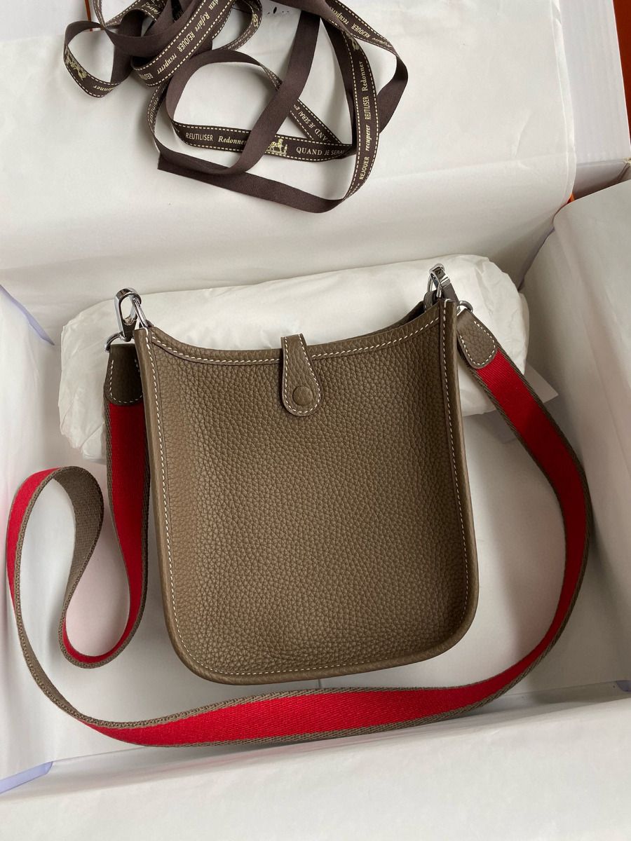 Hermes Evelyne Mini Handmade Bag in Taupe Clemence Leather - Image 3