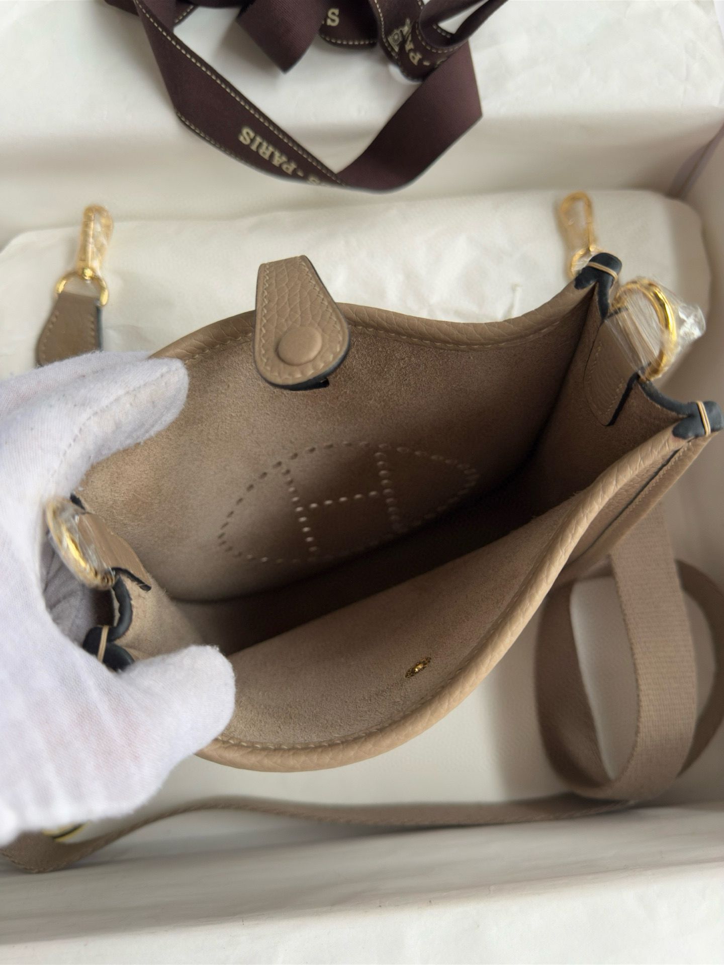 Hermes Evelyne Mini Handmade Bag in Gris Tourterelle Clemence Leather - Image 9