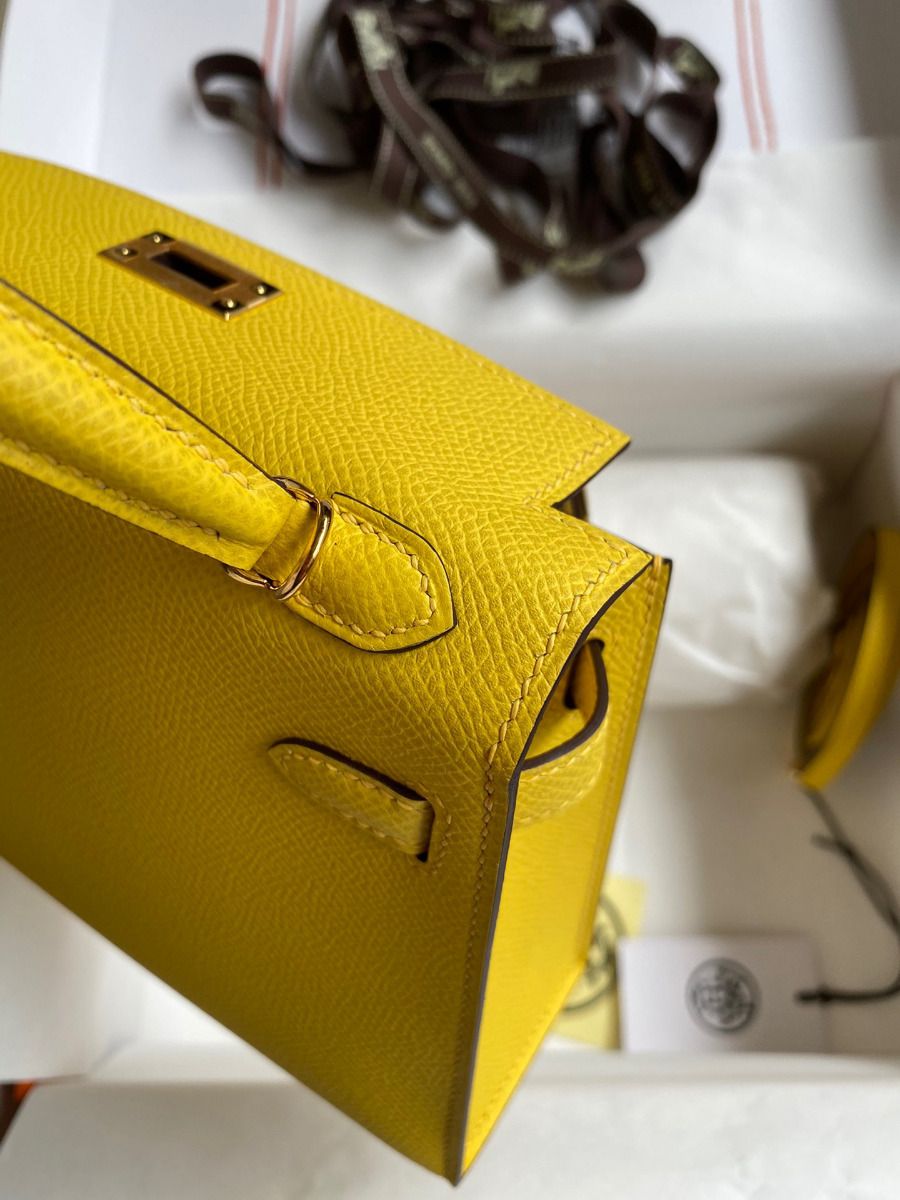 Hermes Kelly Mini II Sellier Handmade Bag In Jaune de Naples Epsom Calfskin - Image 8