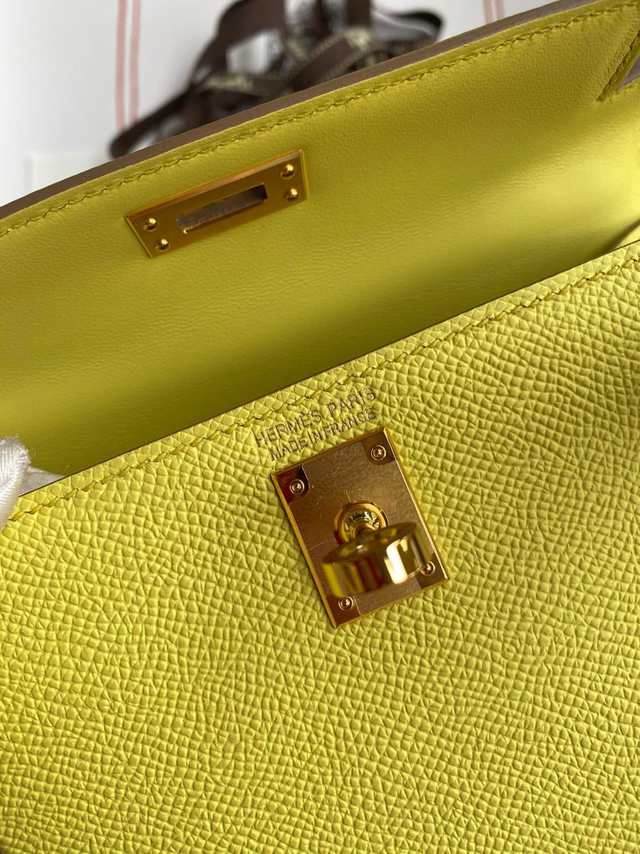 Hermes Kelly Mini II Sellier Handmade Bag In Lime Epsom Calfskin - Image 9