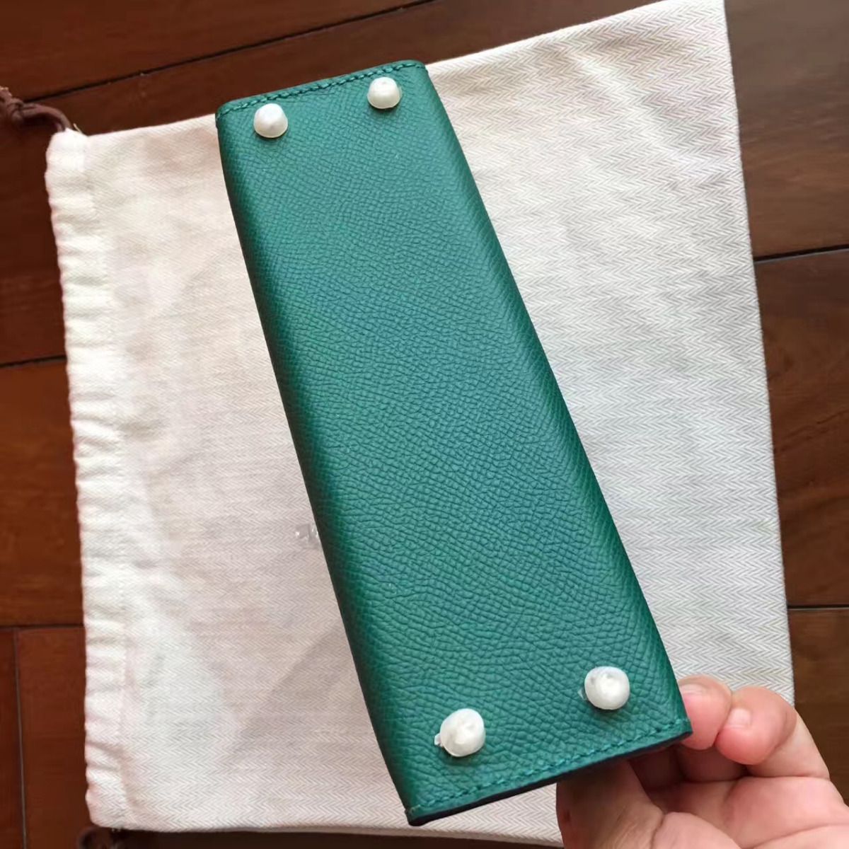 Hermes Kelly Mini II Handmade Bag In Malachite Epsom Leather - Image 6