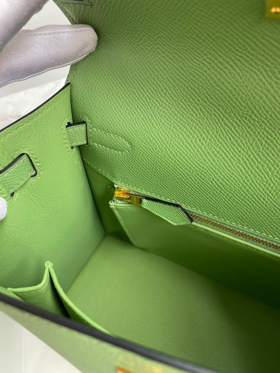 Hermes Kelly Sellier 25 Handmade Bag In Vert Criquet Epsom Calfskin - Image 10