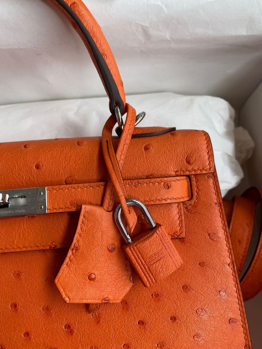 Hermes Kelly Sellier 25 Handmade Bag In Orange Ostrich Leather - Image 4