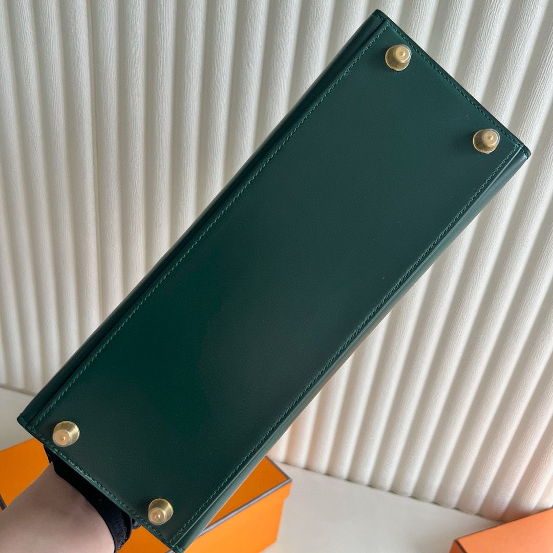 Hermes Kelly Sellier 28 Handmade Bag in Vert Fonce Box Calfskin - Image 8