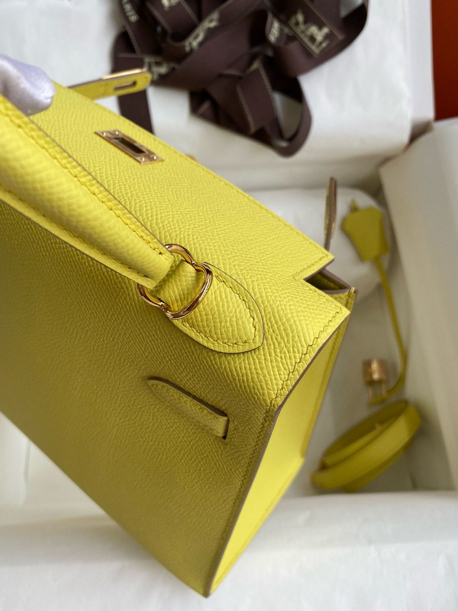 Hermes Kelly Sellier 28 Handmade Bag In Lime Epsom Calfskin - Image 7