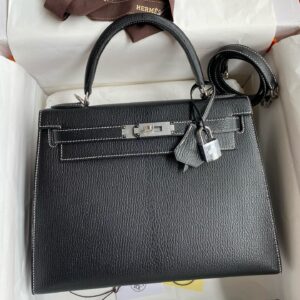 Hermes Kelly Sellier 28 Verso Handmade Bag in Black and Red Mysore Chevre Goatskin