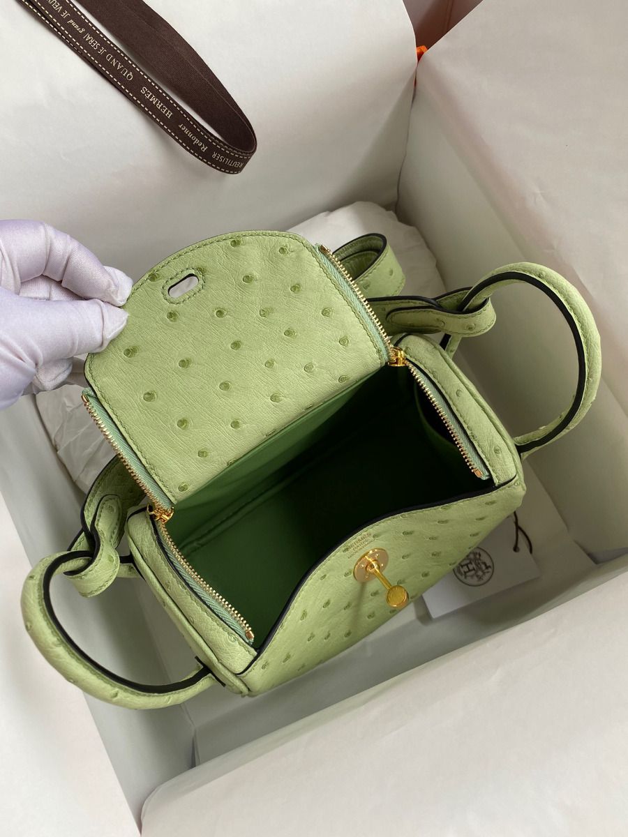 Hermes Mini Lindy Handmade Bag In Vert Criquet Ostrich Leather - Image 8
