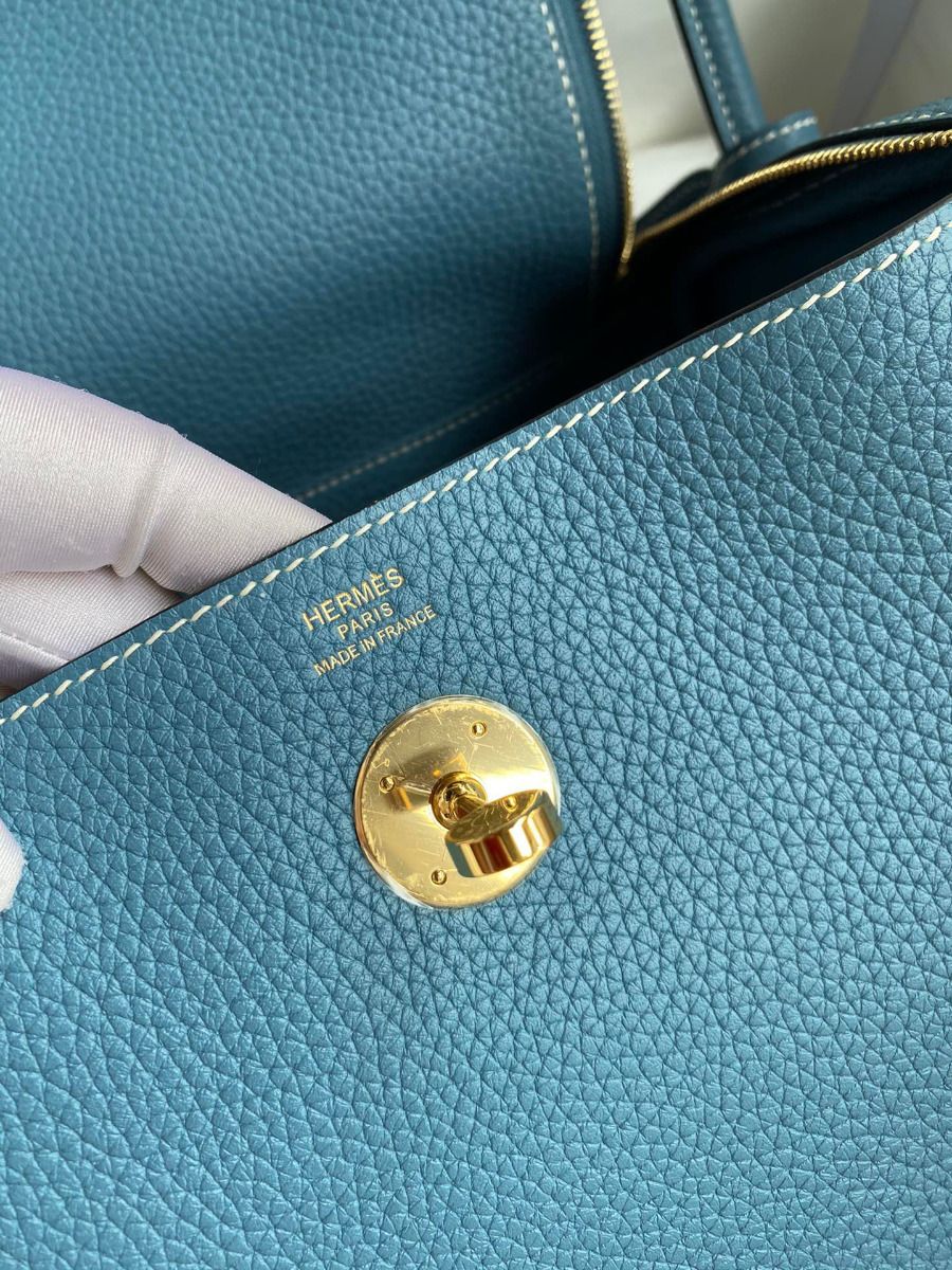 Hermes Lindy 26 Handmade Bag In Blue Jean Clemence Leather - Image 10