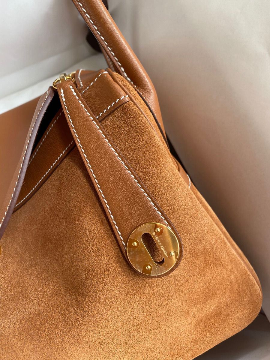 Hermes Lindy 30 Handmade Bag In Gold Doblis Suede Calfskin - Image 3