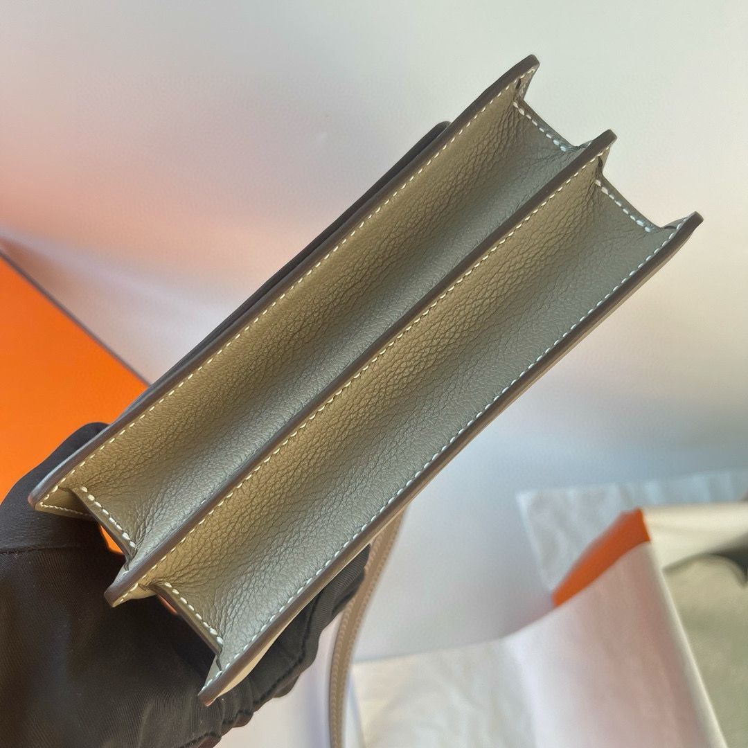 Hermes Roulis Mini 18 Bag in Taupe Evercolor Calfskin - Image 6