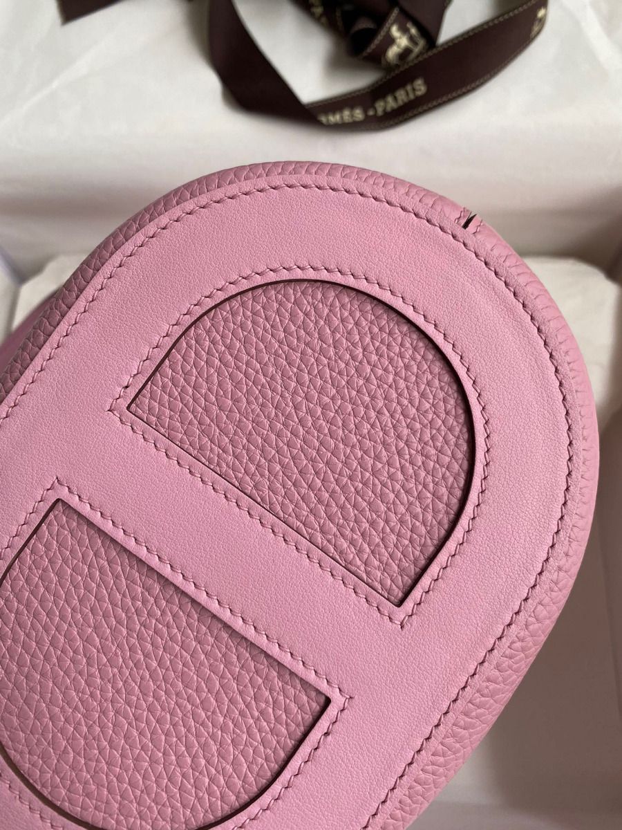 Hermes In The Loop 18 Handmade Bag in Mauve Sylvestre Clemence Leather - Image 9