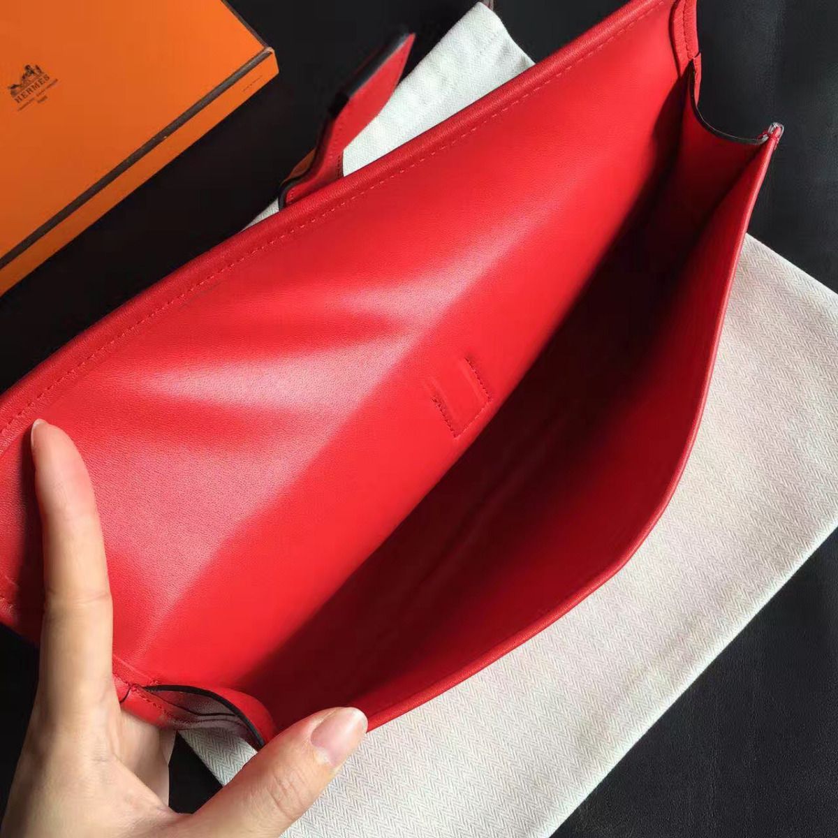 Hermes Jige Elan 29 Clutch In Red Swift Calfskin - Image 8