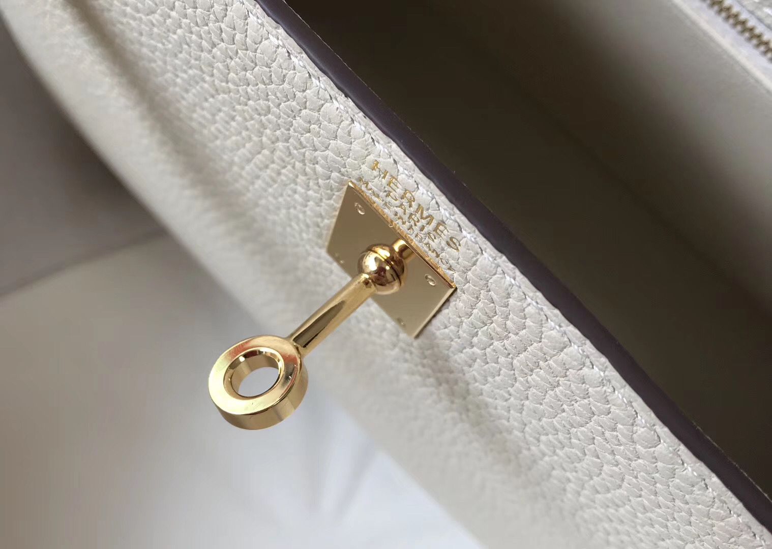 Hermes Kelly 25cm Retourne Bag In Craie Clemence Leather - Image 6