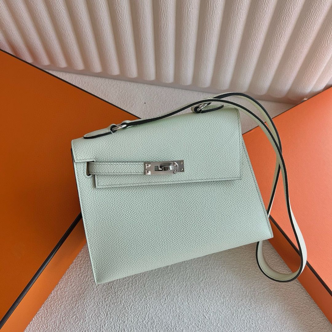 Hermes Kelly En Desordre 20 Handmade Bag in Vert Fizz Epsom Calfskin - Image 7