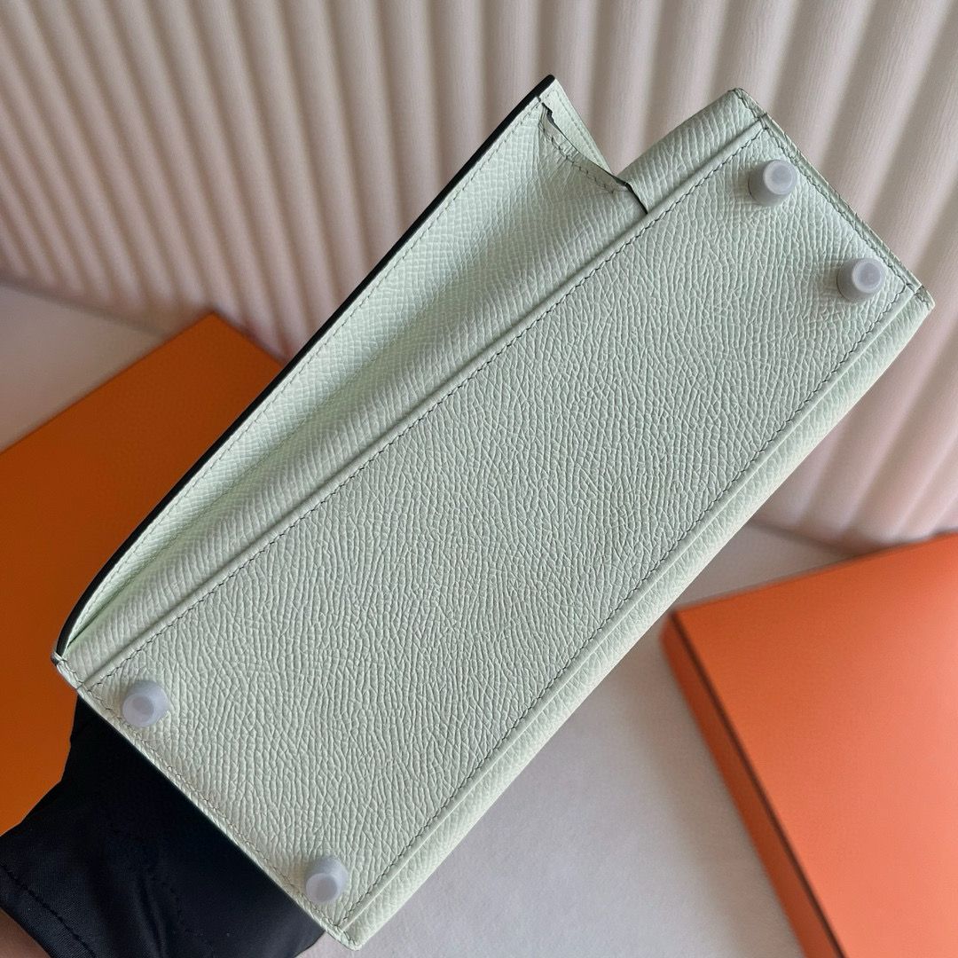 Hermes Kelly En Desordre 20 Handmade Bag in Vert Fizz Epsom Calfskin - Image 9