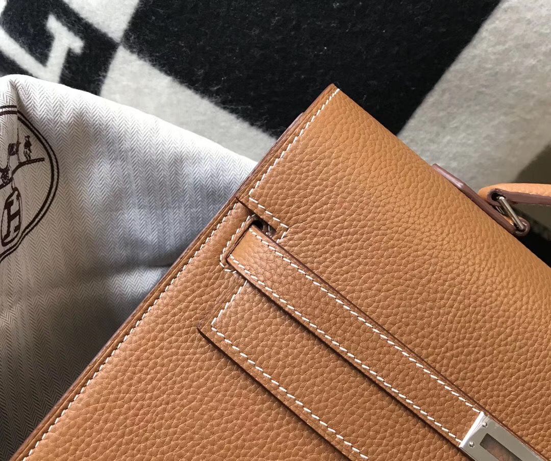 Hermes Kelly Depeche 38 Briefcase In Brown Calfskin - Image 6