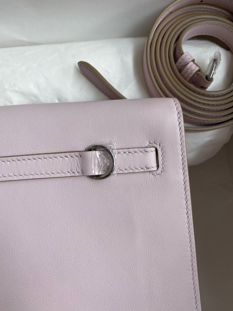 Hermes Kelly Danse II Bag In Mauve Pale Evercolor Calfskin - Image 5