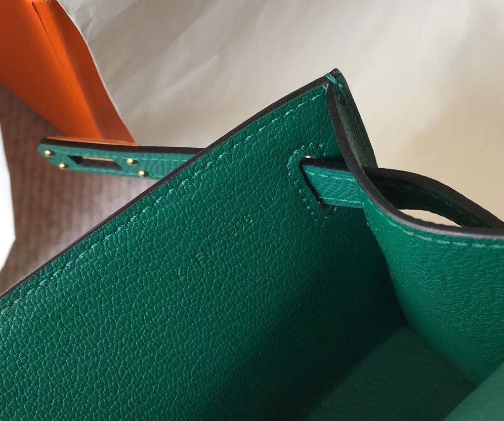Hermes Kelly Pochette Bag In Vert Veronese Epsom Leather - Image 8
