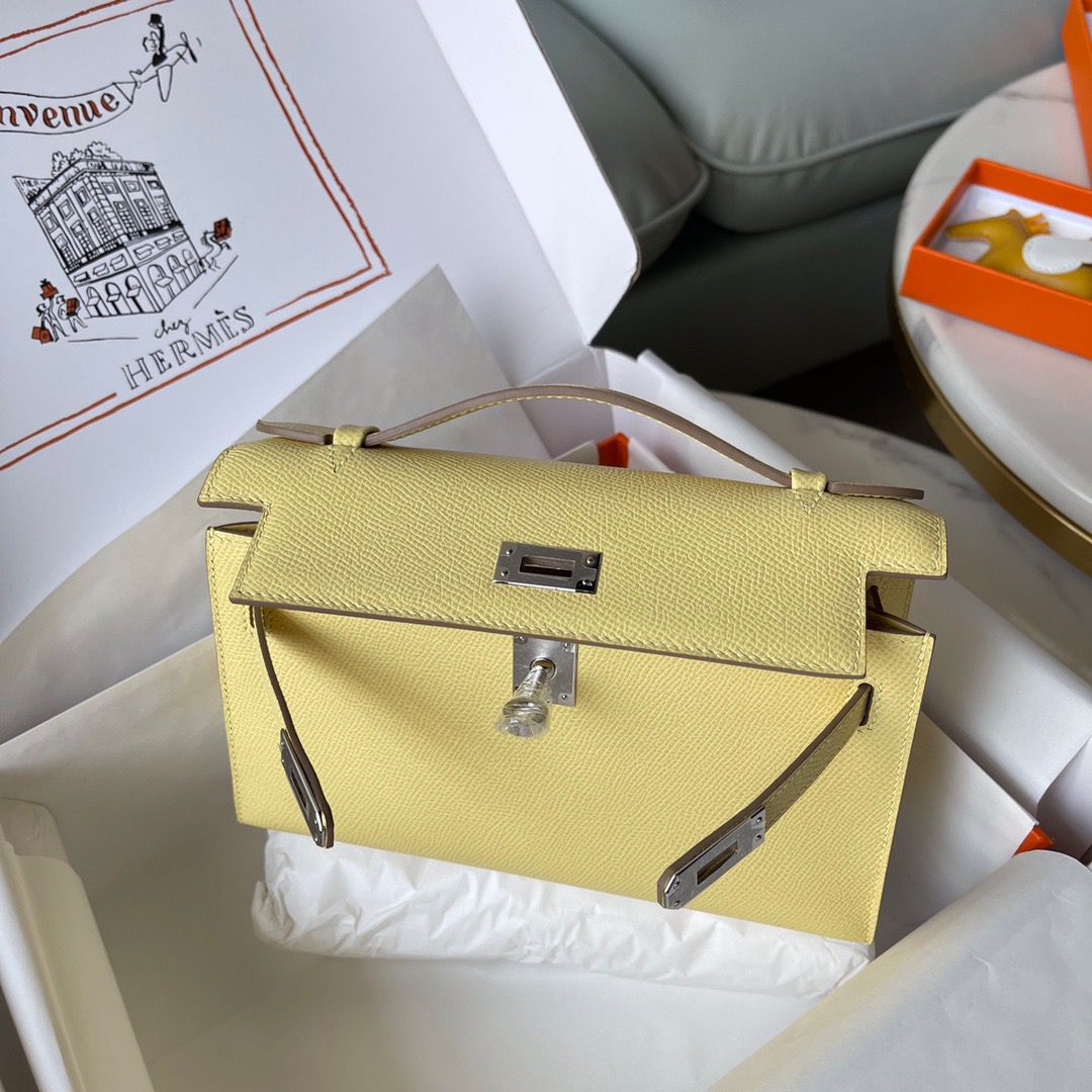 Hermes Kelly Pochette Handmade Bag In Jaune Poussin Epsom Calfskin - Image 9