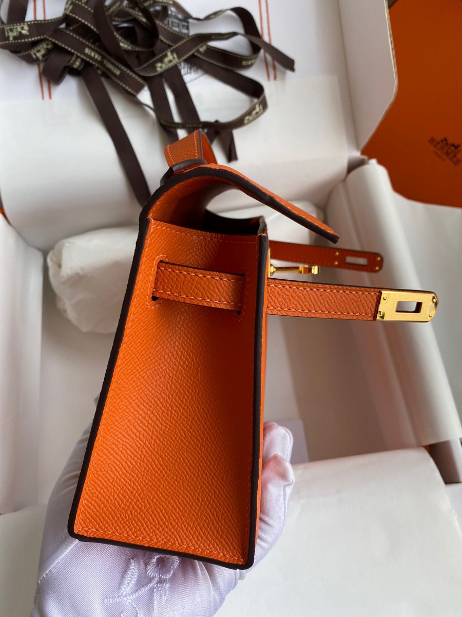 Hermes Kelly Pochette Handmade Bag In Orange Epsom Calfskin - Image 8