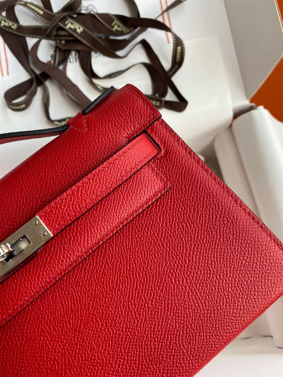 Hermes Kelly Pochette Handmade Bag In Red Epsom Calfskin - Image 5