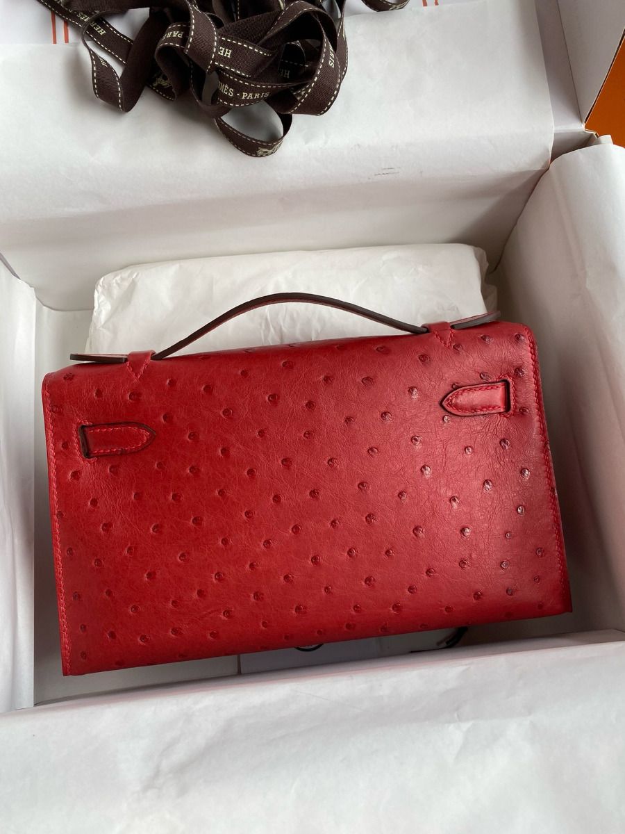 Hermes Kelly Pochette Handmade Bag In Red Ostrich Leather - Image 4