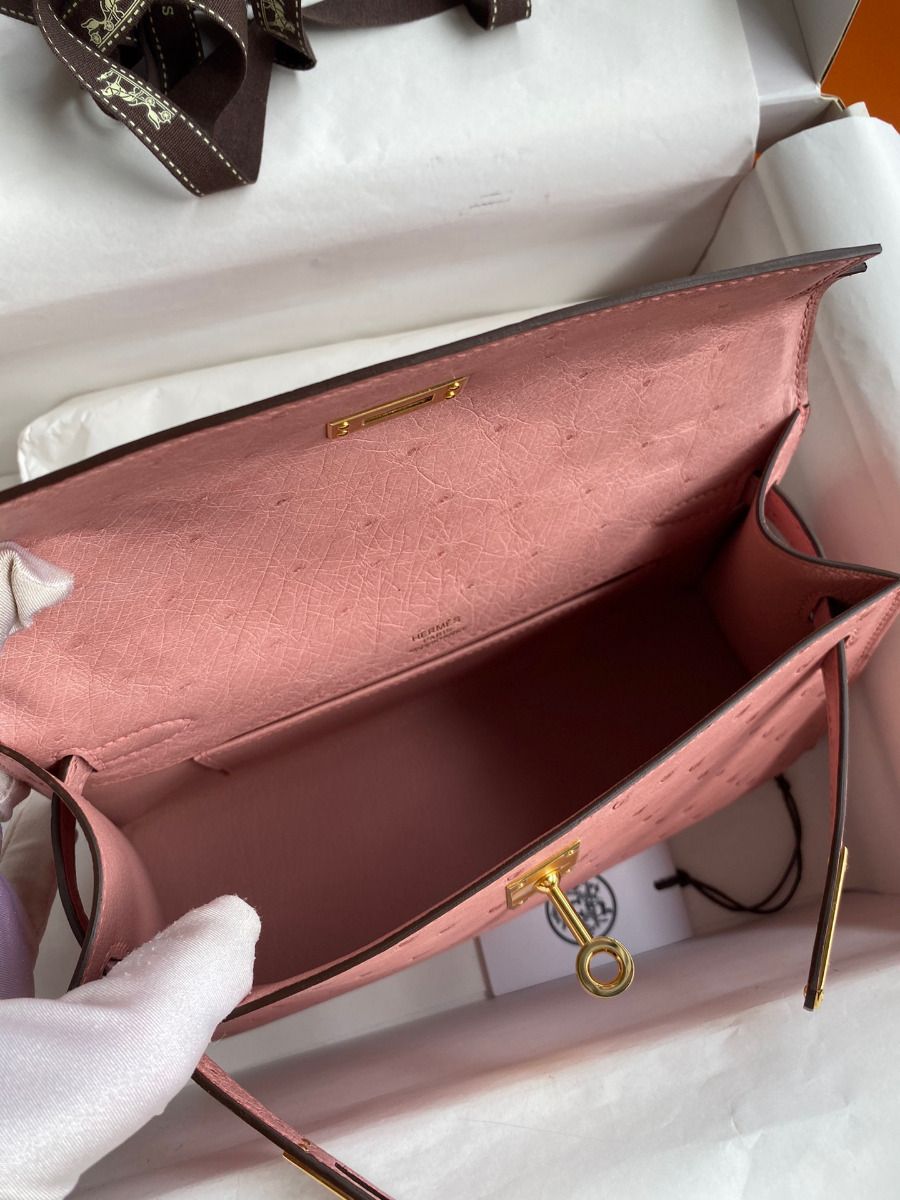 Hermes Kelly Pochette Handmade Bag In Terre Cuite Ostrich Leather - Image 9