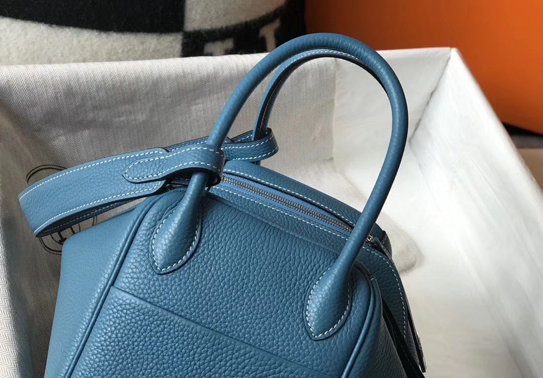 Hermes Lindy 26cm Bag In Blue Jean Clemence Leather PHW - Image 9