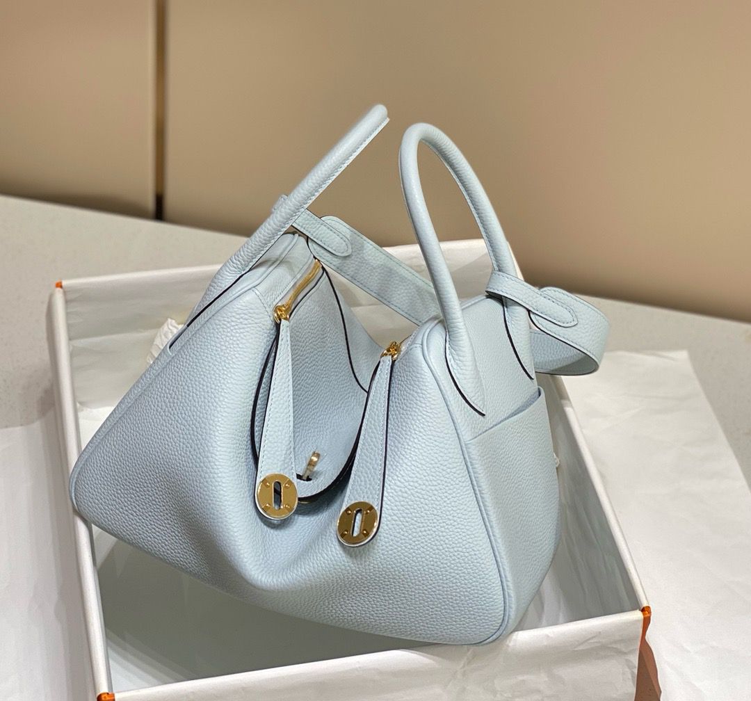 Hermes Lindy 30cm Bag In Blue Brume Clemence Leather GHW - Image 5
