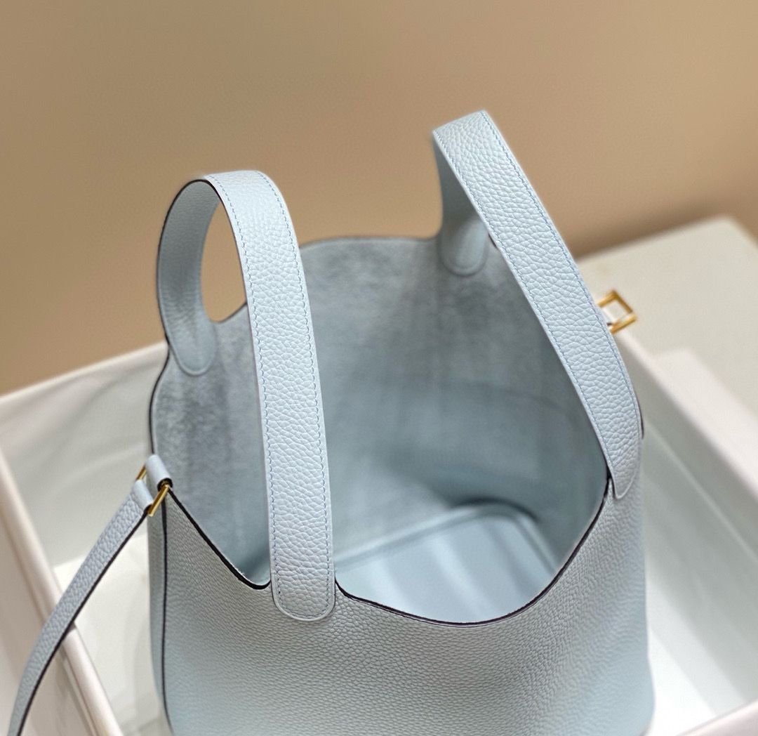 Hermes Picotin Lock 18 Bag In Blue Brume Clemence Leather - Image 9