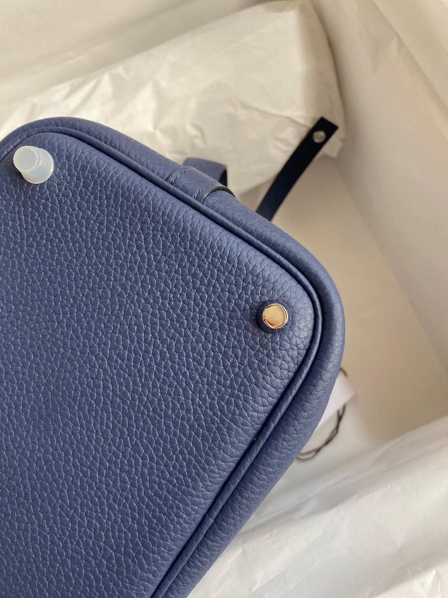 Hermes Picotin Lock 18 Handmade Bag in Blue Saphir Clemence Leather - Image 9