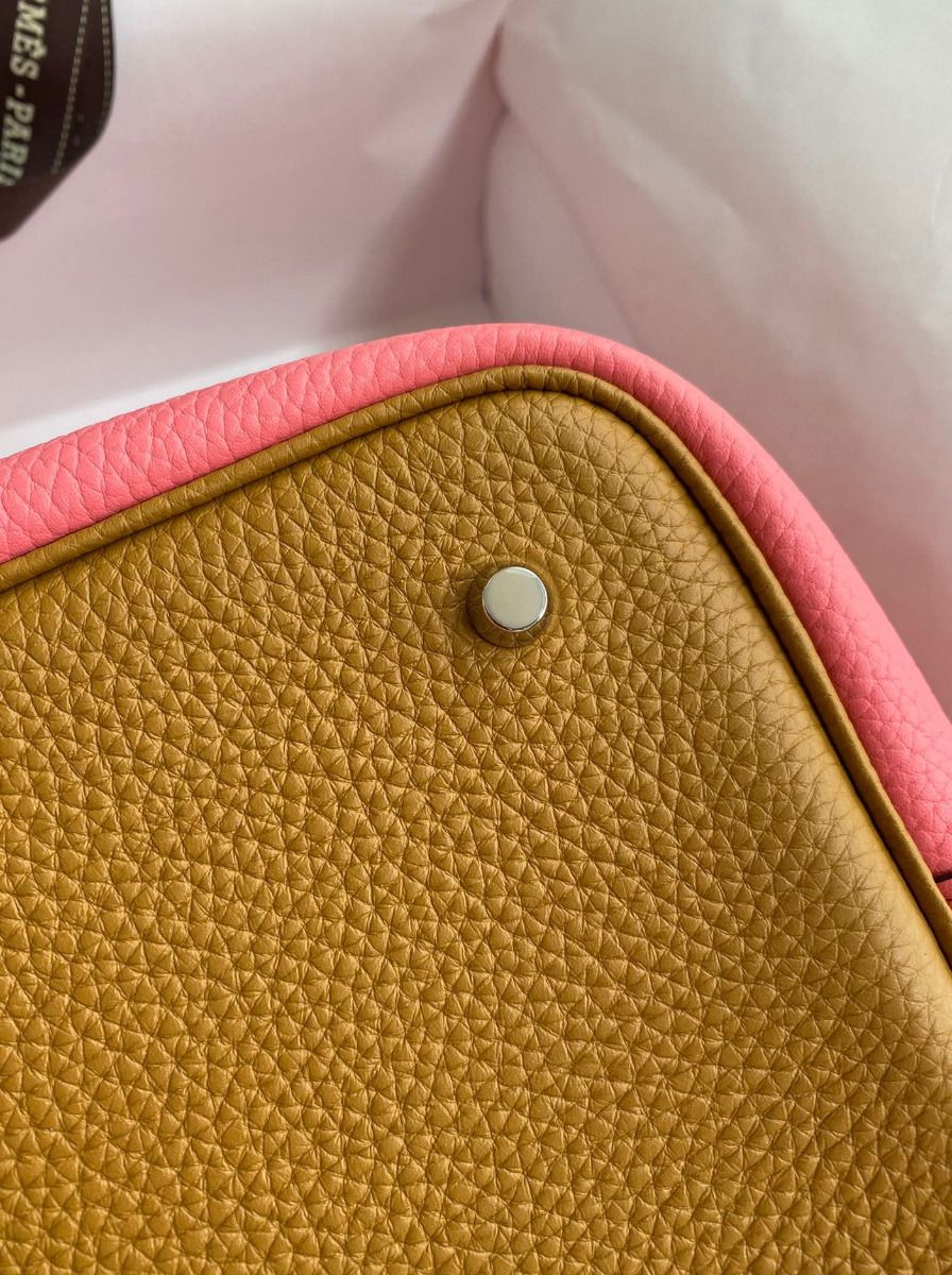 Hermes Picotin Lock 22 Bicolor Handmade Bag in Sesame and Rose Azalee Clemence Leather - Image 9