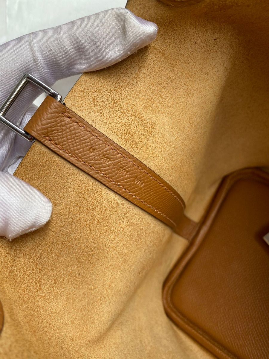 Hermes Picotin Lock 18 Tressage De Cuir Bag in Gold Epsom Calfskin - Image 8